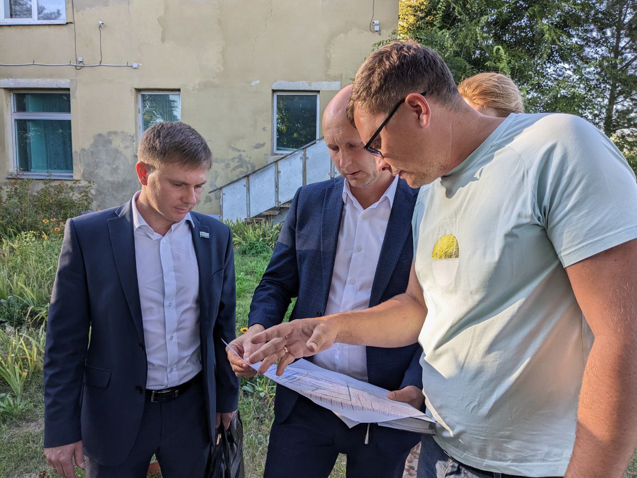 Депутат Саратовской городской Думы Алексей Сидоров провёл встречу с жителями Латухино